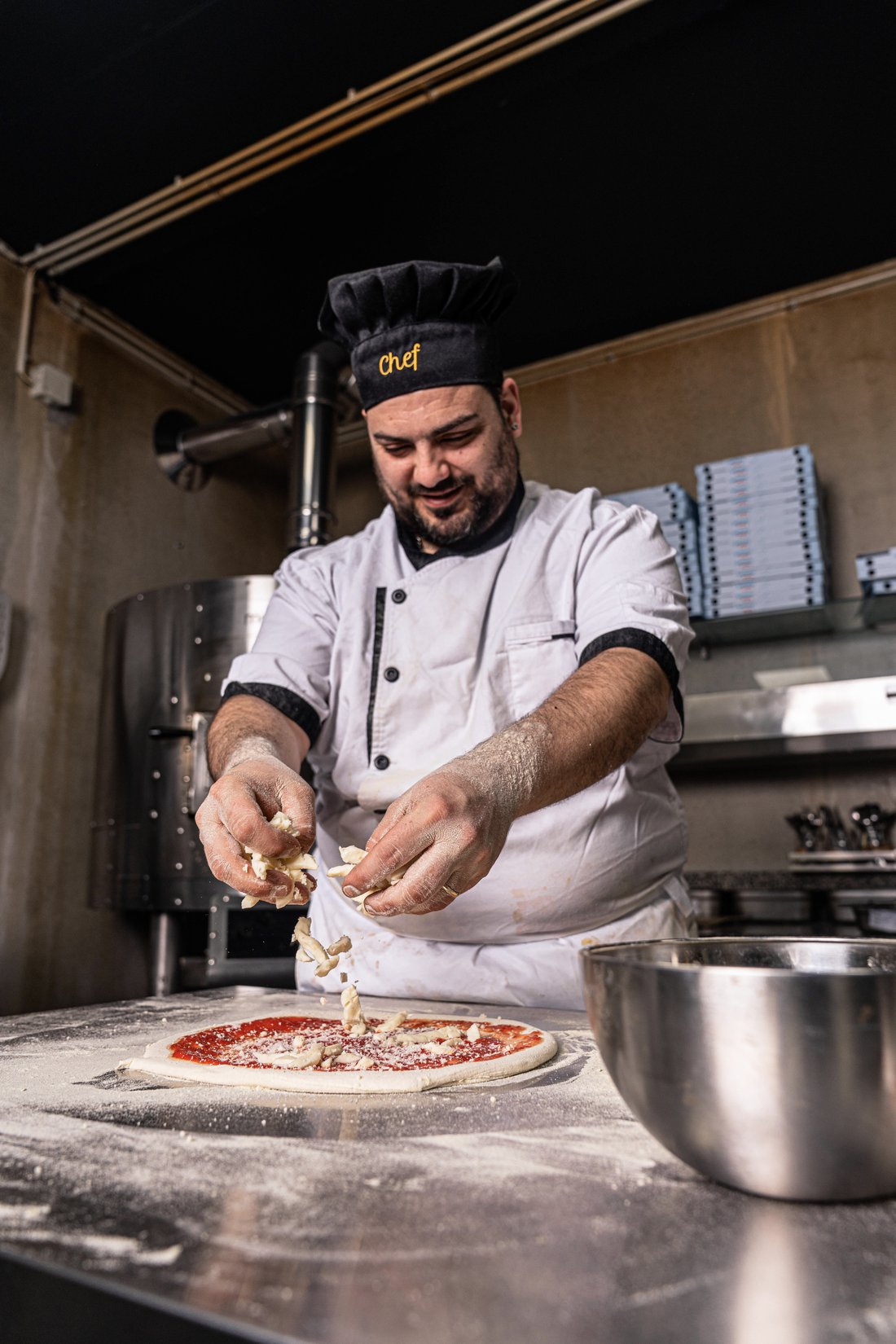 A Cloud Factory pizzaiolo at work